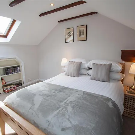 Old Stones * Ambleside